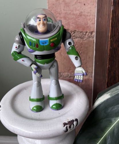 Disney pixar toy story buzz - disney,